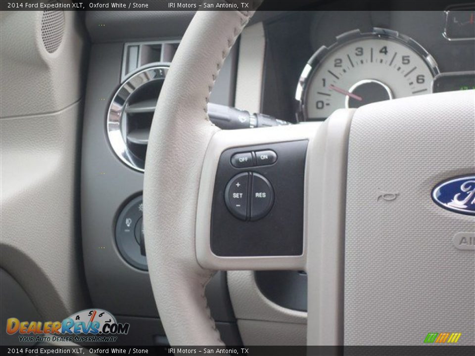 2014 Ford Expedition XLT Oxford White / Stone Photo #20