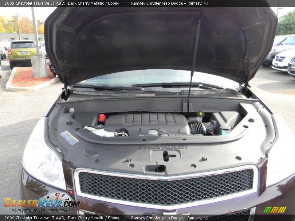 2009 Chevrolet Traverse LT AWD Dark Cherry Metallic / Ebony Photo #3