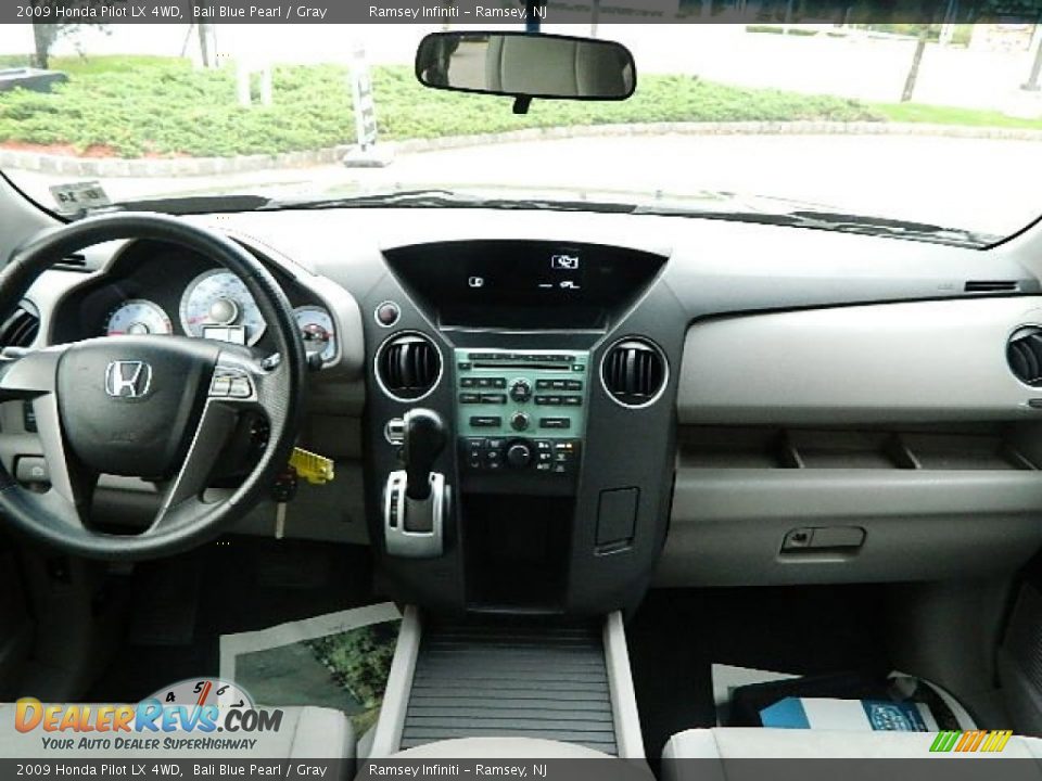 2009 Honda Pilot LX 4WD Bali Blue Pearl / Gray Photo #19