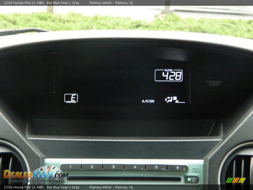 2009 Honda Pilot LX 4WD Bali Blue Pearl / Gray Photo #24