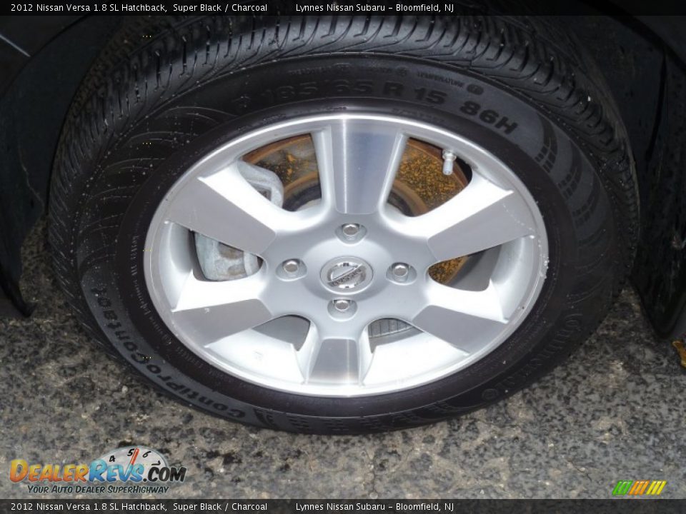 2012 Nissan Versa 1.8 SL Hatchback Super Black / Charcoal Photo #5