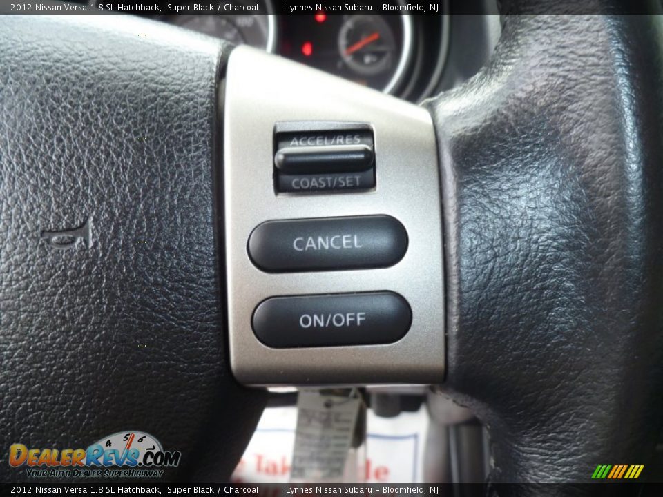 2012 Nissan Versa 1.8 SL Hatchback Super Black / Charcoal Photo #17