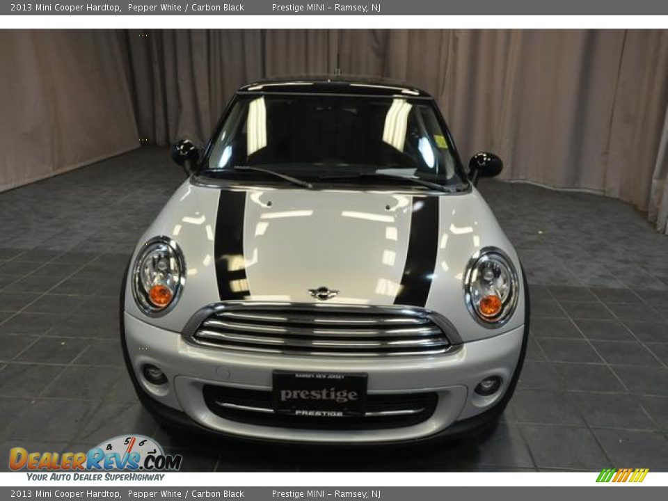 2013 Mini Cooper Hardtop Pepper White / Carbon Black Photo #3