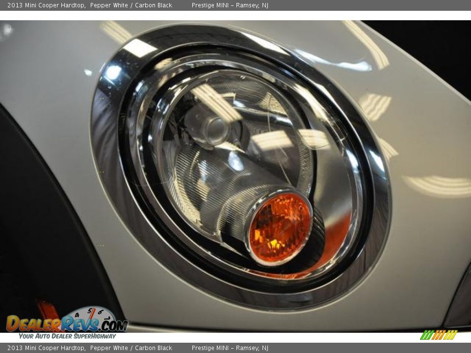 2013 Mini Cooper Hardtop Pepper White / Carbon Black Photo #5