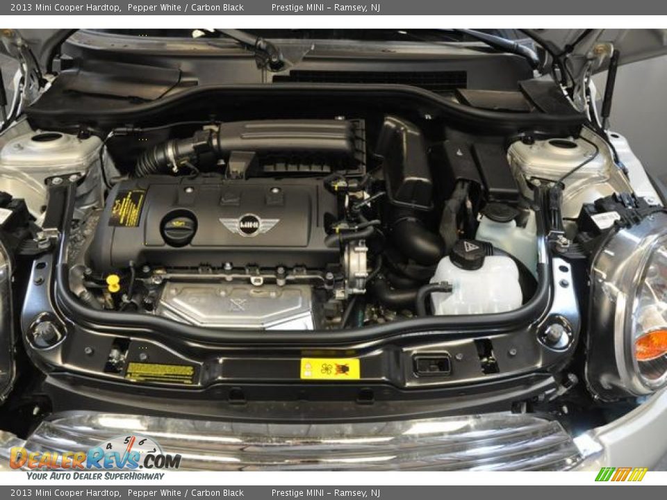 2013 Mini Cooper Hardtop Pepper White / Carbon Black Photo #29