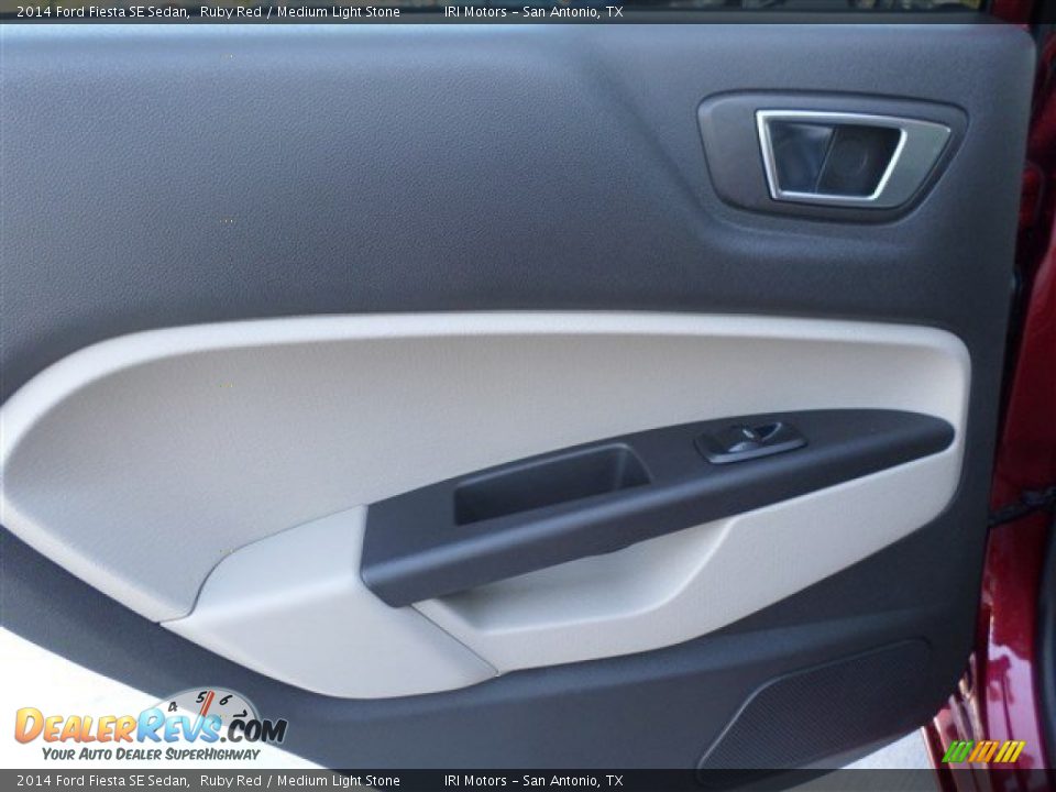 2014 Ford Fiesta SE Sedan Ruby Red / Medium Light Stone Photo #14