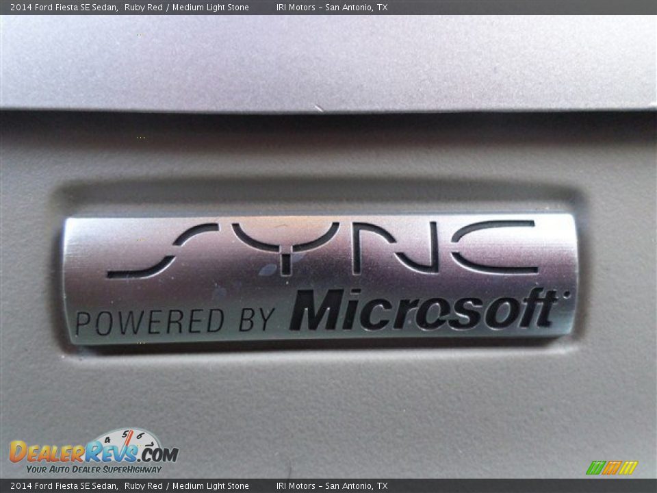 2014 Ford Fiesta SE Sedan Ruby Red / Medium Light Stone Photo #26