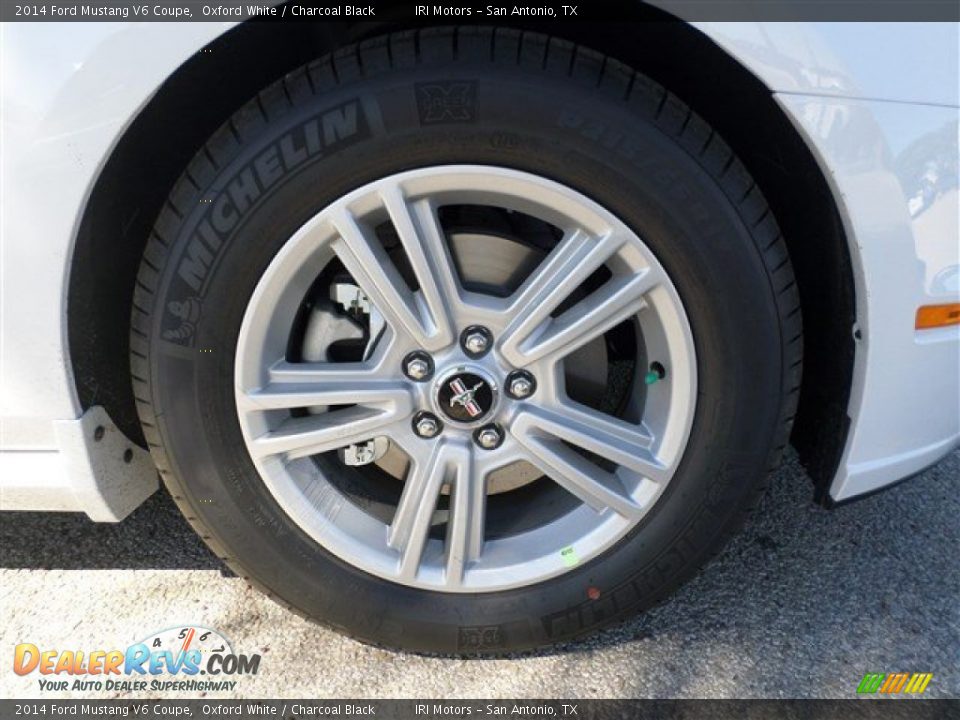 2014 Ford Mustang V6 Coupe Oxford White / Charcoal Black Photo #8