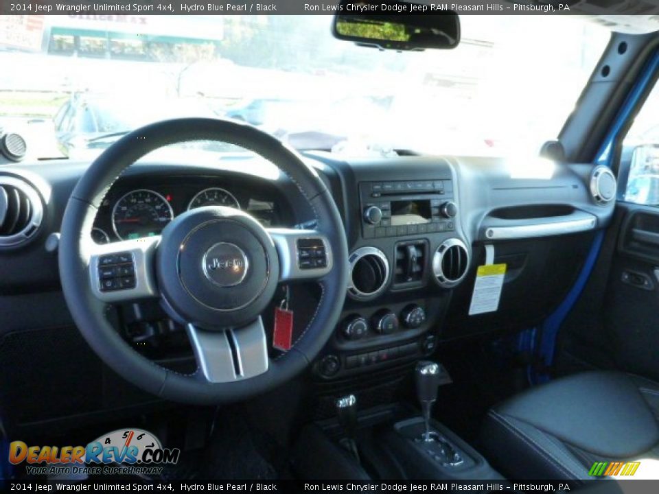 2014 Jeep Wrangler Unlimited Sport 4x4 Hydro Blue Pearl / Black Photo #14