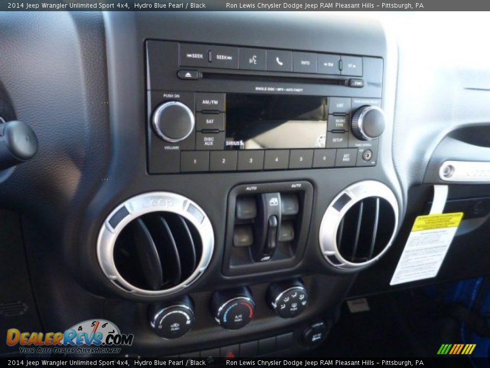 2014 Jeep Wrangler Unlimited Sport 4x4 Hydro Blue Pearl / Black Photo #19