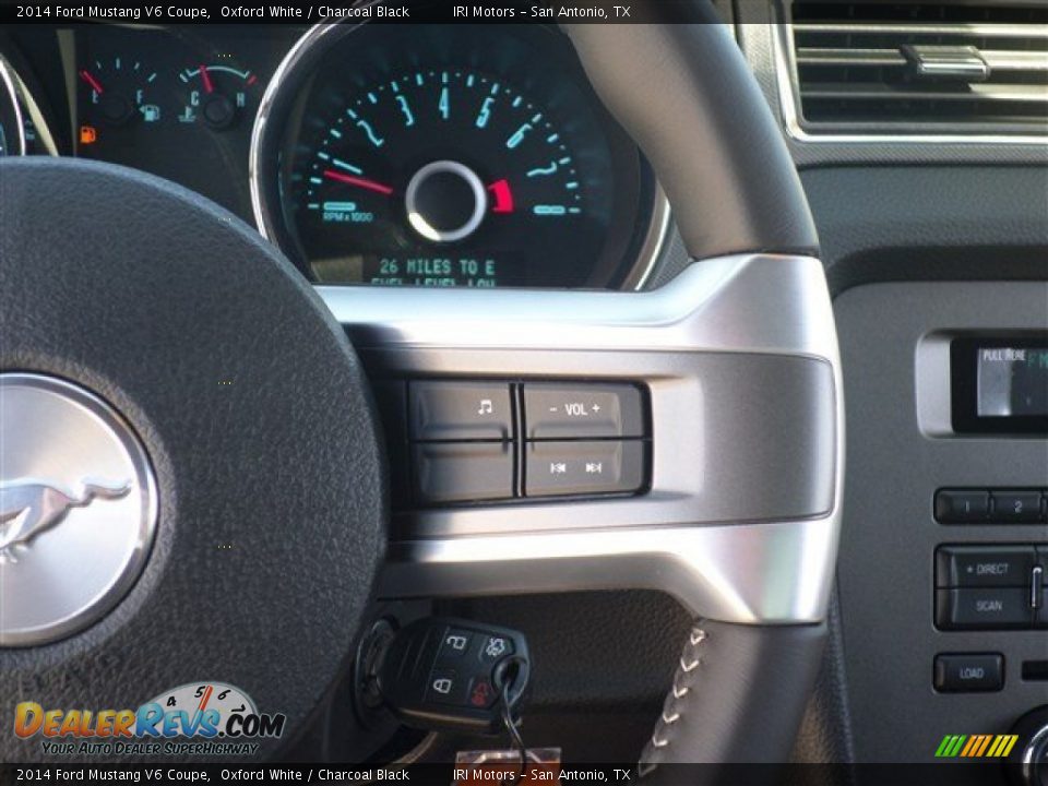 2014 Ford Mustang V6 Coupe Oxford White / Charcoal Black Photo #18