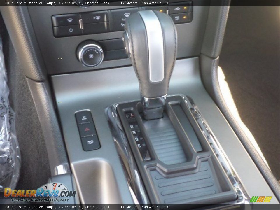 2014 Ford Mustang V6 Coupe Oxford White / Charcoal Black Photo #20