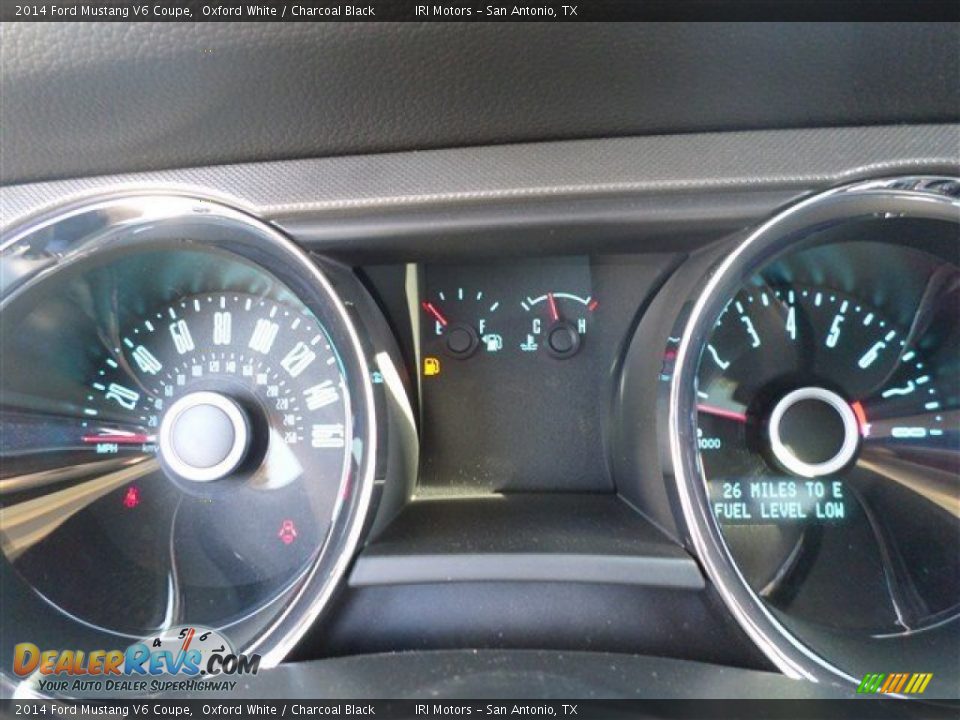 2014 Ford Mustang V6 Coupe Oxford White / Charcoal Black Photo #23