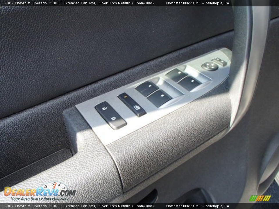 2007 Chevrolet Silverado 1500 LT Extended Cab 4x4 Silver Birch Metallic / Ebony Black Photo #14