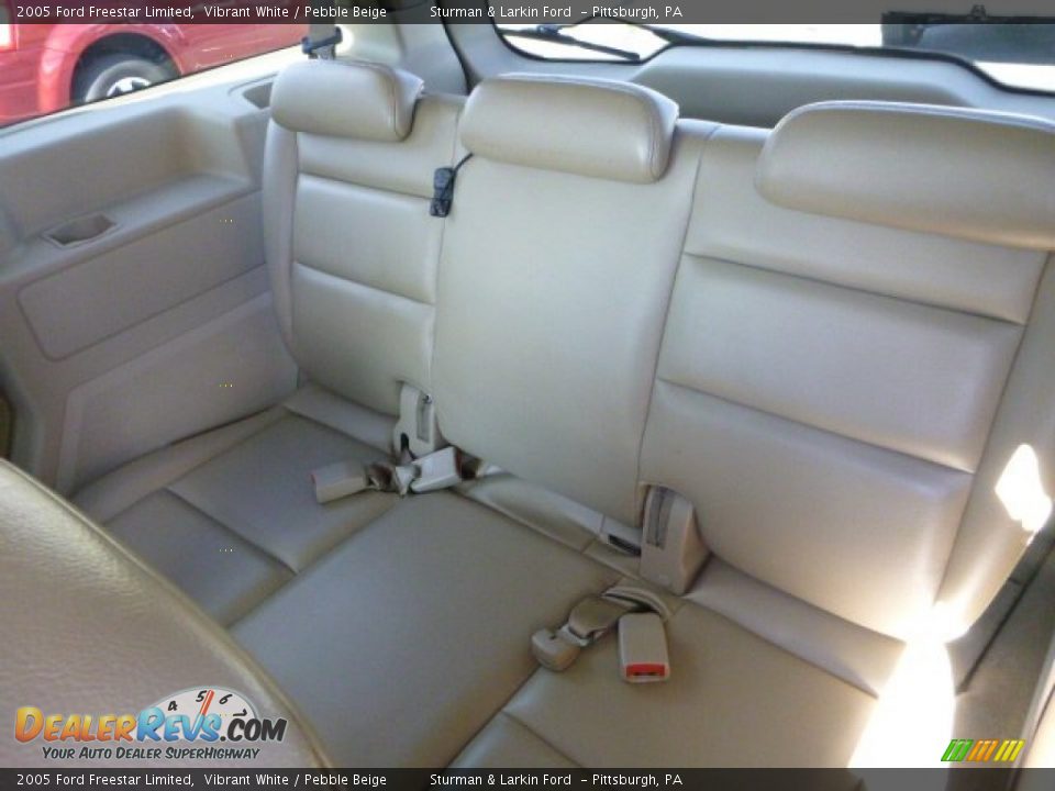 2005 Ford Freestar Limited Vibrant White / Pebble Beige Photo #10
