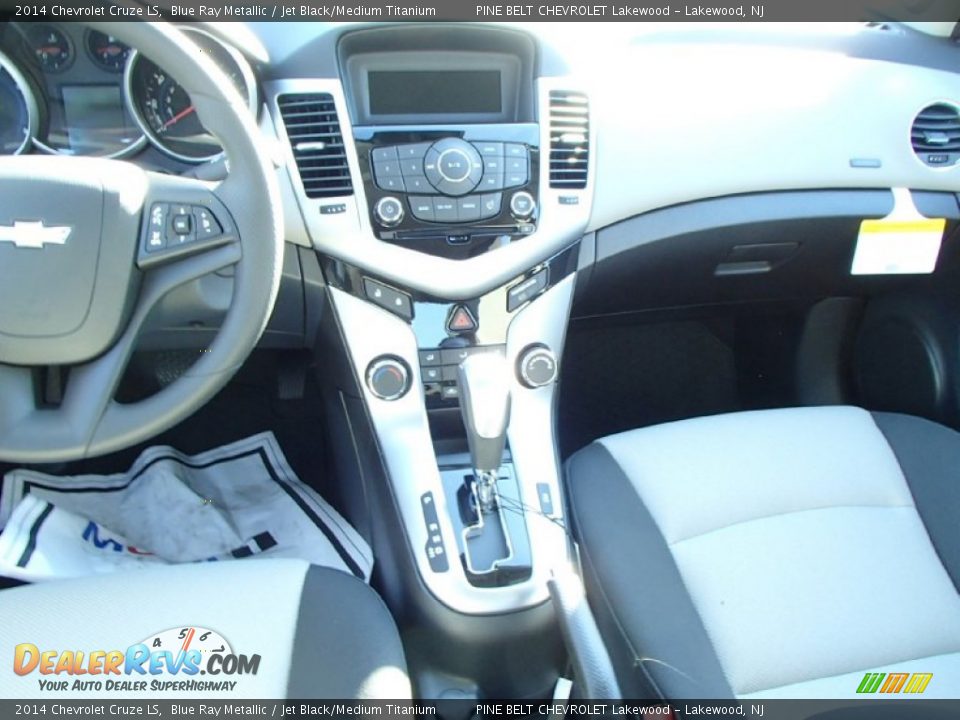 2014 Chevrolet Cruze LS Blue Ray Metallic / Jet Black/Medium Titanium Photo #5