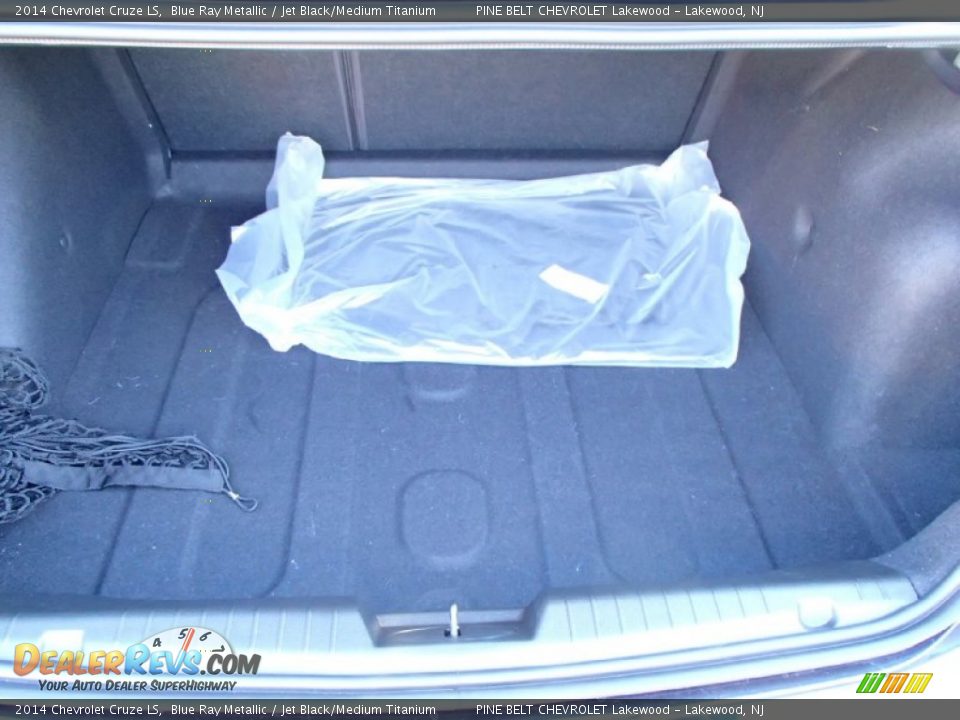 2014 Chevrolet Cruze LS Blue Ray Metallic / Jet Black/Medium Titanium Photo #10