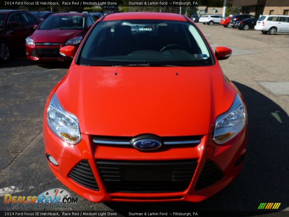 2014 Ford Focus SE Hatchback Race Red / Medium Light Stone Photo #6