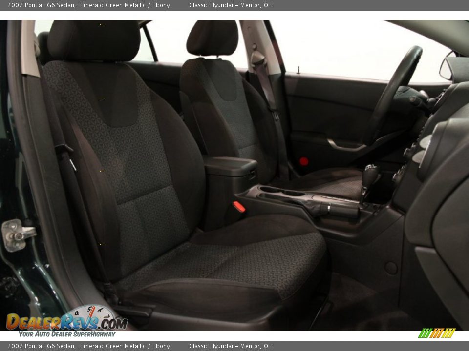 2007 Pontiac G6 Sedan Emerald Green Metallic / Ebony Photo #10