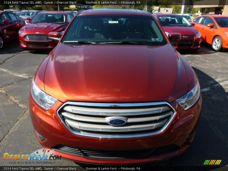 Sunset 2014 Ford Taurus SEL AWD Photo #6
