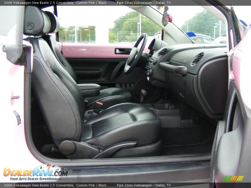 2006 Volkswagen New Beetle 2.5 Convertible Custom Pink / Black Photo #10
