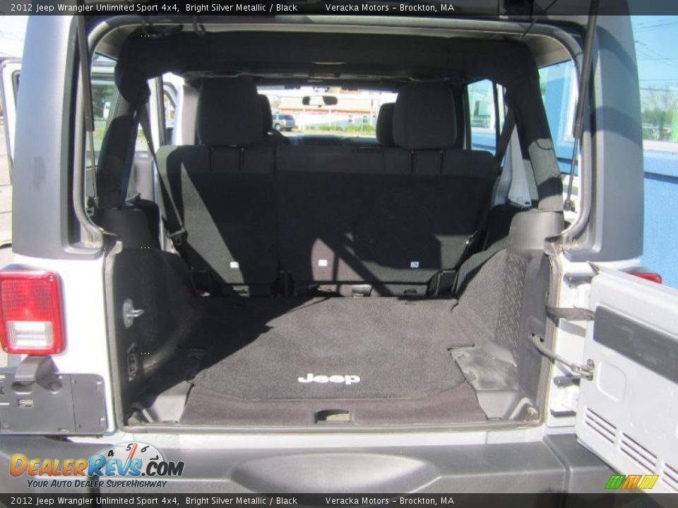 2012 Jeep Wrangler Unlimited Sport 4x4 Bright Silver Metallic / Black Photo #11
