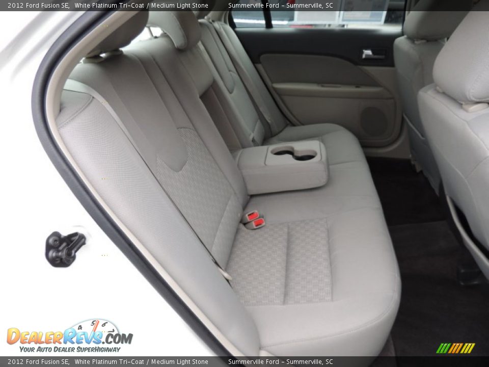 2012 Ford Fusion SE White Platinum Tri-Coat / Medium Light Stone Photo #11