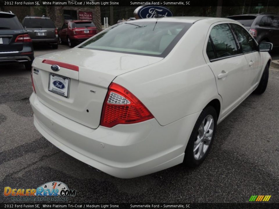 2012 Ford Fusion SE White Platinum Tri-Coat / Medium Light Stone Photo #14