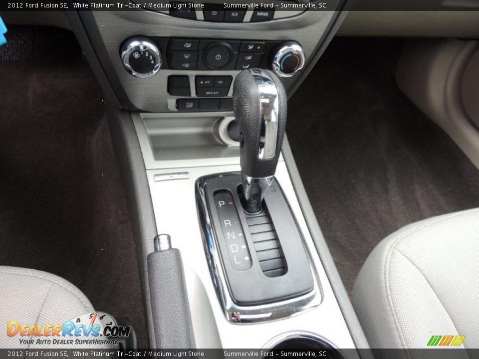 2012 Ford Fusion SE White Platinum Tri-Coat / Medium Light Stone Photo #20