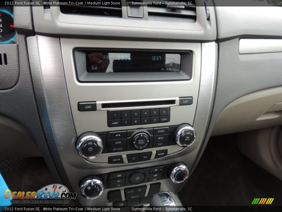 2012 Ford Fusion SE White Platinum Tri-Coat / Medium Light Stone Photo #21