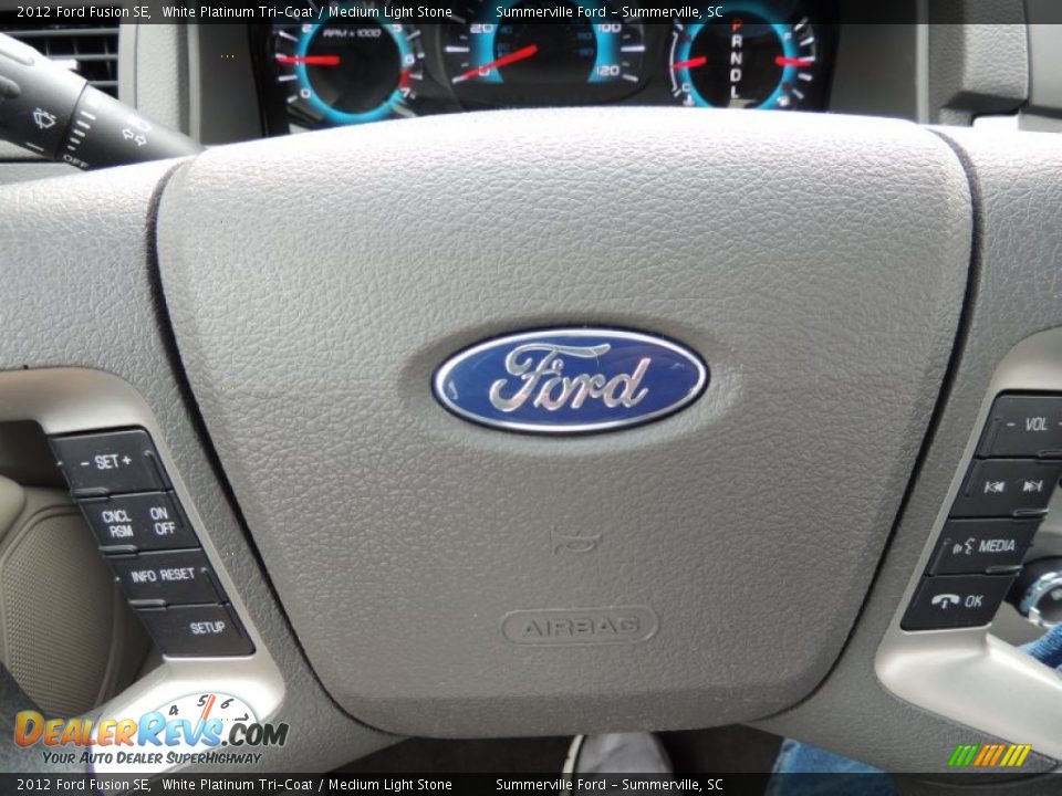 2012 Ford Fusion SE White Platinum Tri-Coat / Medium Light Stone Photo #22