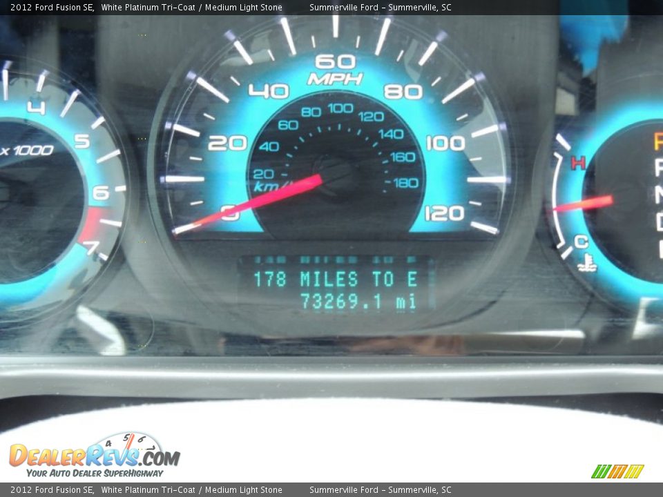 2012 Ford Fusion SE White Platinum Tri-Coat / Medium Light Stone Photo #24
