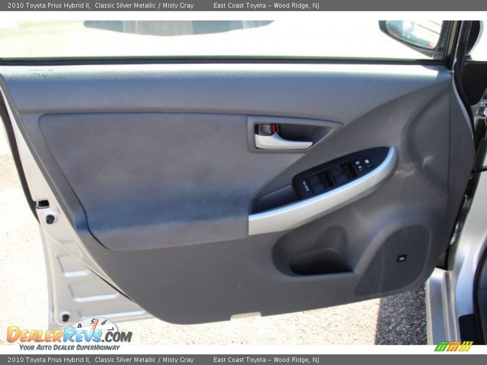 2010 Toyota Prius Hybrid II Classic Silver Metallic / Misty Gray Photo #6