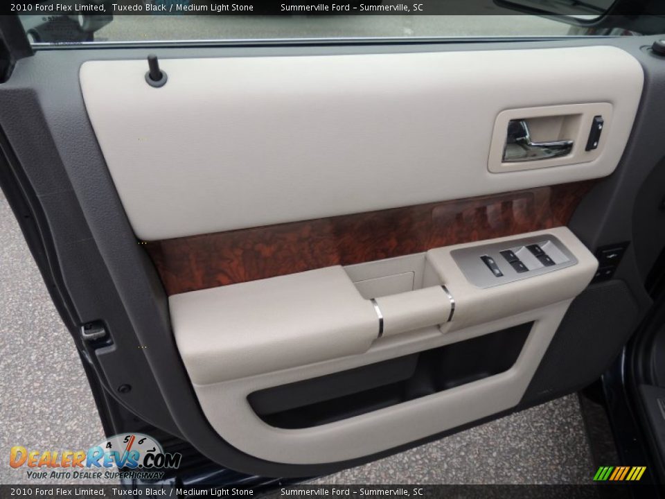 2010 Ford Flex Limited Tuxedo Black / Medium Light Stone Photo #6