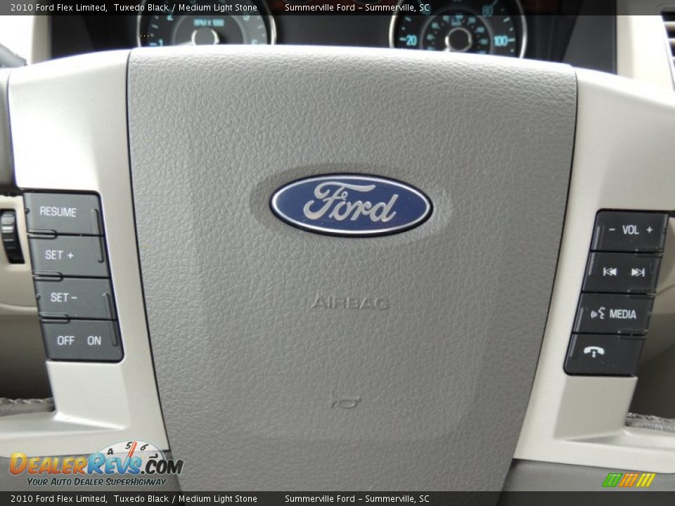 2010 Ford Flex Limited Tuxedo Black / Medium Light Stone Photo #25