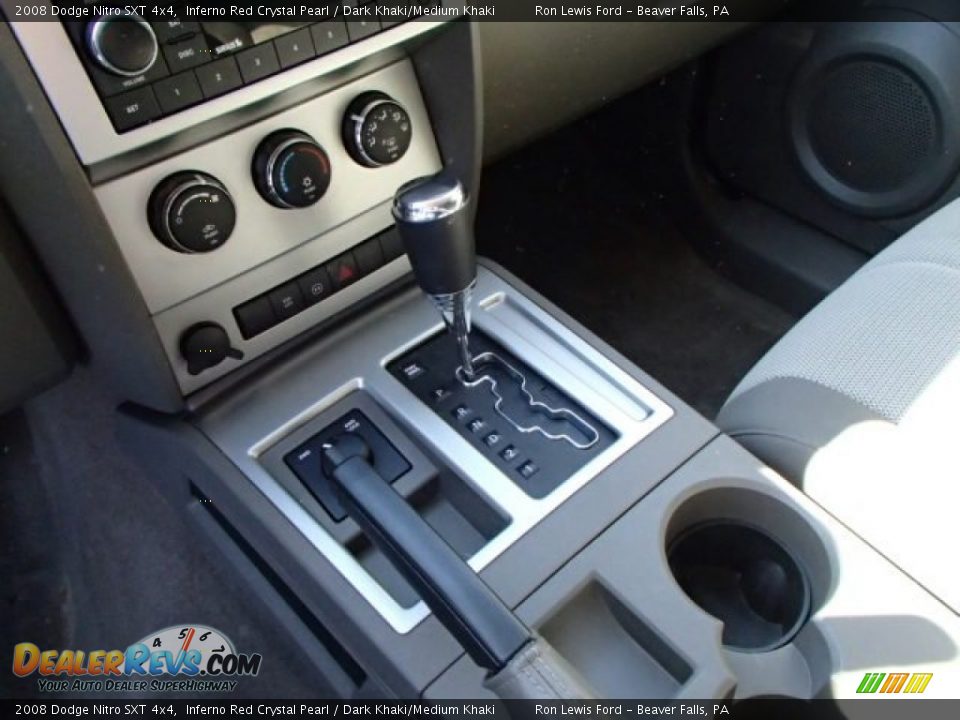 2008 Dodge Nitro SXT 4x4 Inferno Red Crystal Pearl / Dark Khaki/Medium Khaki Photo #17