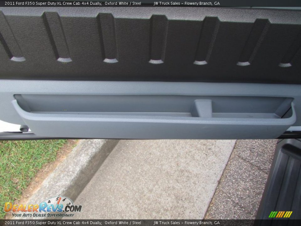 2011 Ford F350 Super Duty XL Crew Cab 4x4 Dually Oxford White / Steel Photo #17