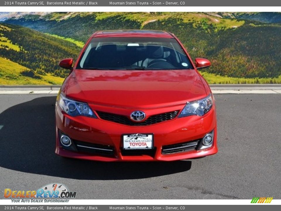2014 Toyota Camry SE Barcelona Red Metallic / Black Photo #2