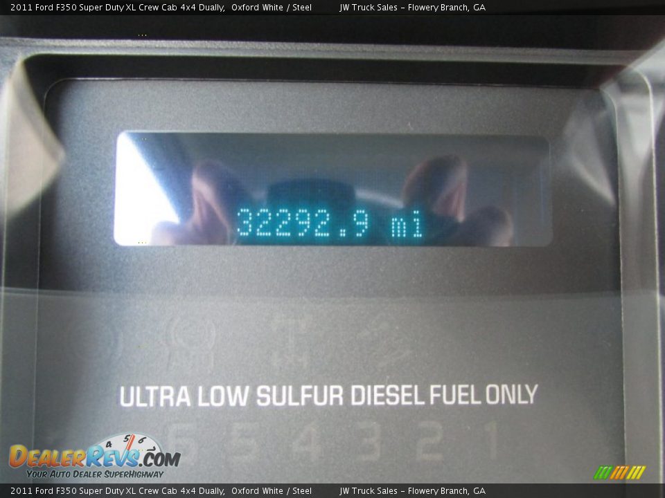 2011 Ford F350 Super Duty XL Crew Cab 4x4 Dually Oxford White / Steel Photo #25