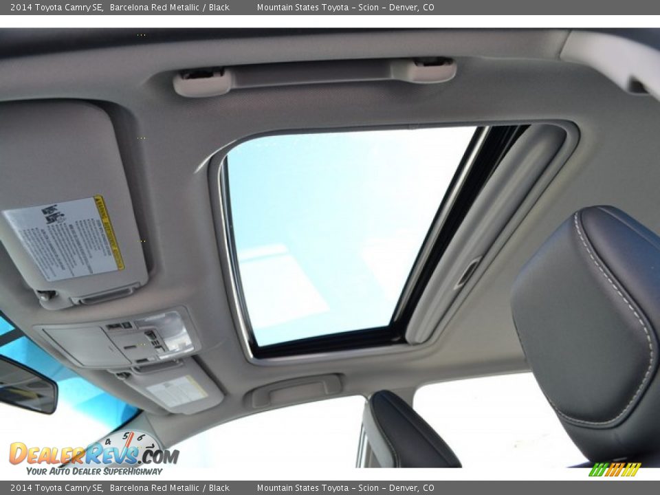 2014 Toyota Camry SE Barcelona Red Metallic / Black Photo #6