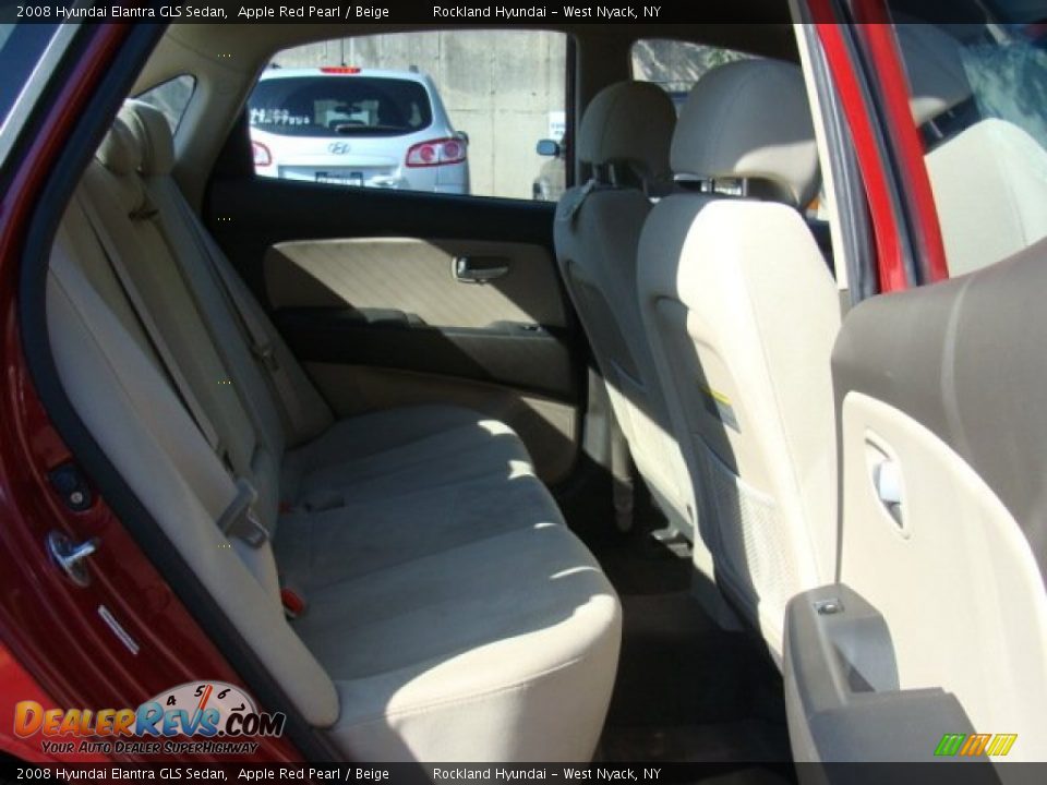 2008 Hyundai Elantra GLS Sedan Apple Red Pearl / Beige Photo #22