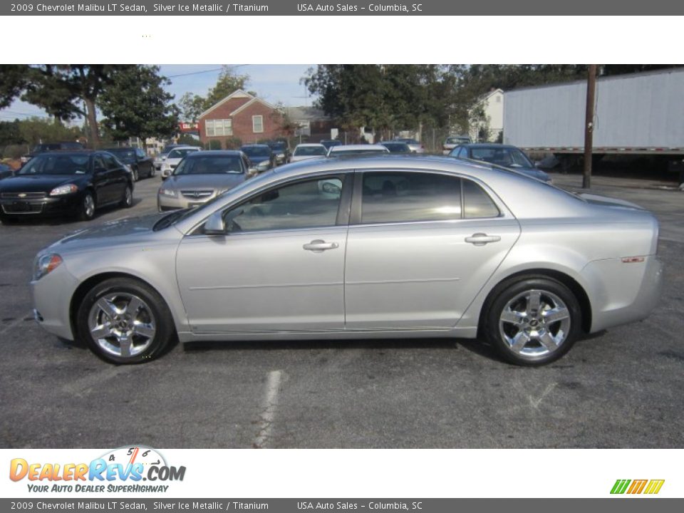2009 Chevrolet Malibu LT Sedan Silver Ice Metallic / Titanium Photo #2