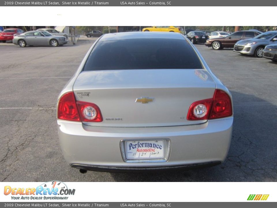 2009 Chevrolet Malibu LT Sedan Silver Ice Metallic / Titanium Photo #3