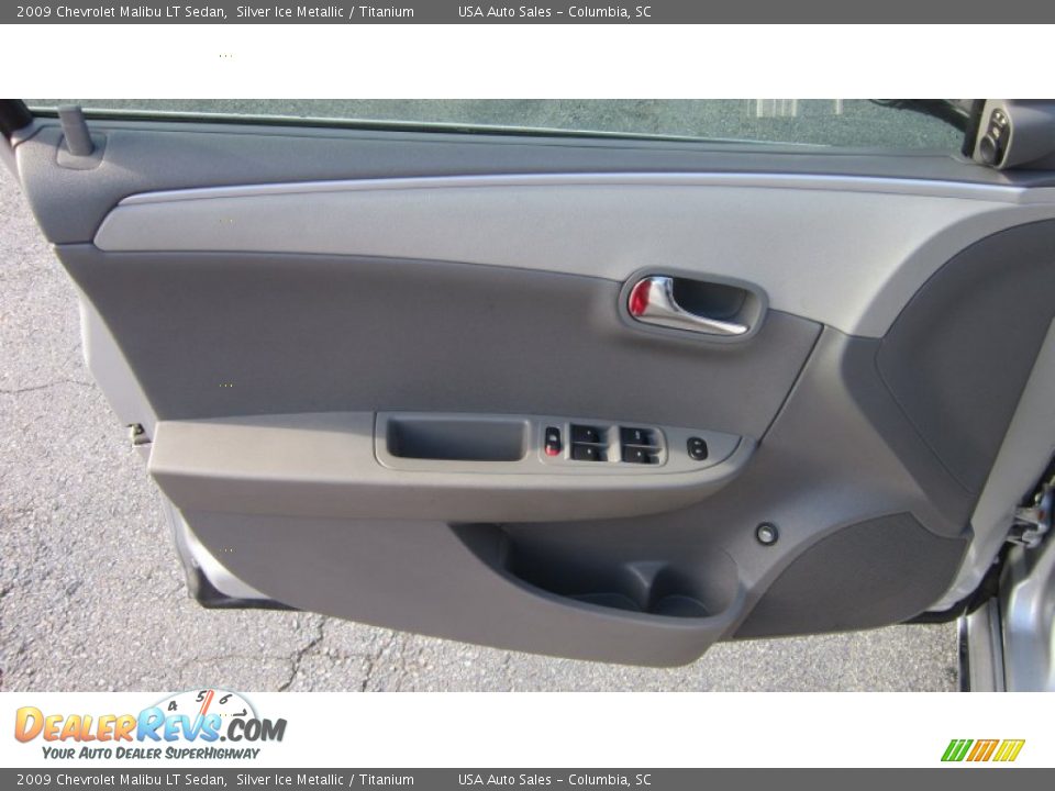 2009 Chevrolet Malibu LT Sedan Silver Ice Metallic / Titanium Photo #9