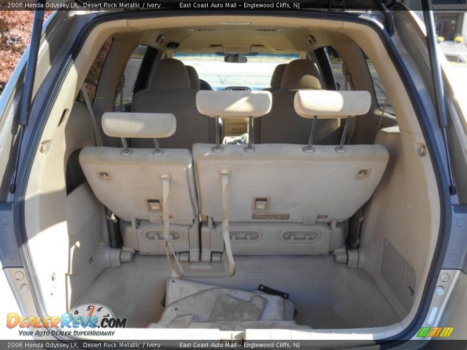 2006 Honda Odyssey LX Desert Rock Metallic / Ivory Photo #6