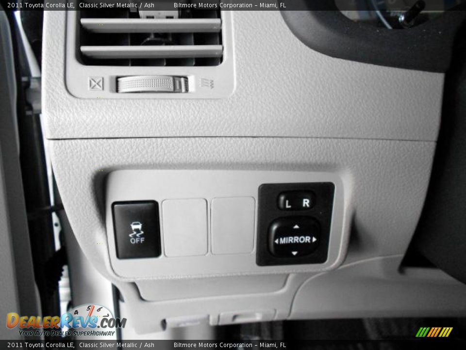 2011 Toyota Corolla LE Classic Silver Metallic / Ash Photo #22