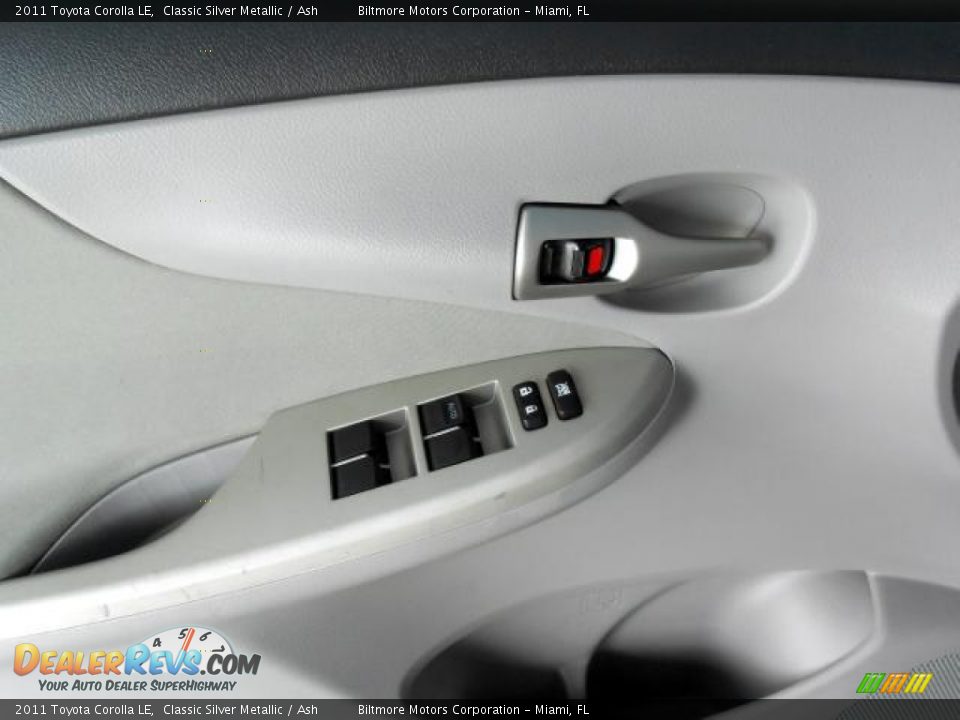 2011 Toyota Corolla LE Classic Silver Metallic / Ash Photo #26