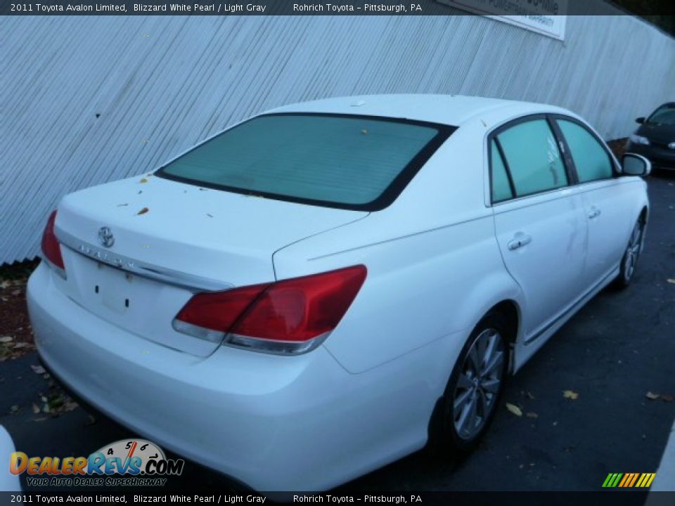 2011 Toyota Avalon Limited Blizzard White Pearl / Light Gray Photo #2