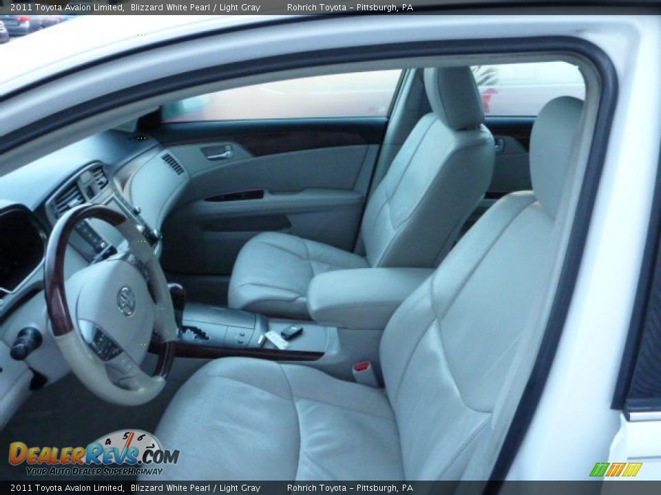 2011 Toyota Avalon Limited Blizzard White Pearl / Light Gray Photo #4