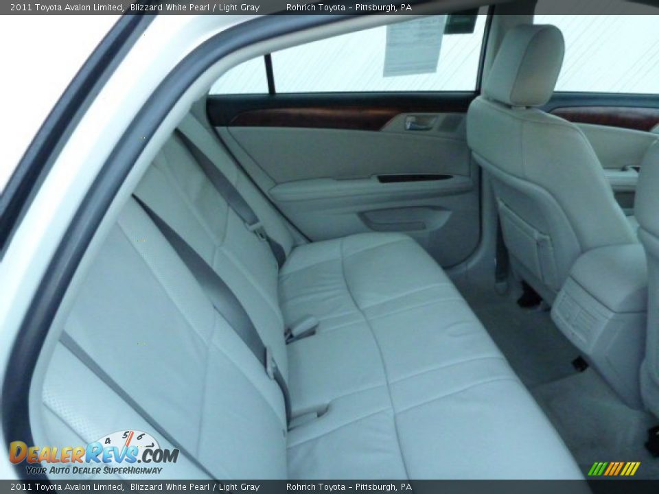2011 Toyota Avalon Limited Blizzard White Pearl / Light Gray Photo #18